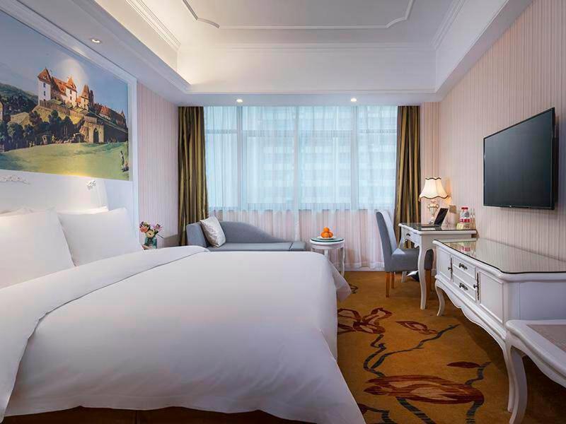 Vienna International Hotel Fenghua Zhongshan Road Екстериор снимка