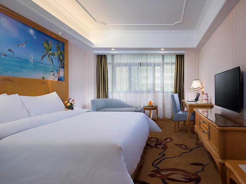 Vienna International Hotel Fenghua Zhongshan Road Екстериор снимка